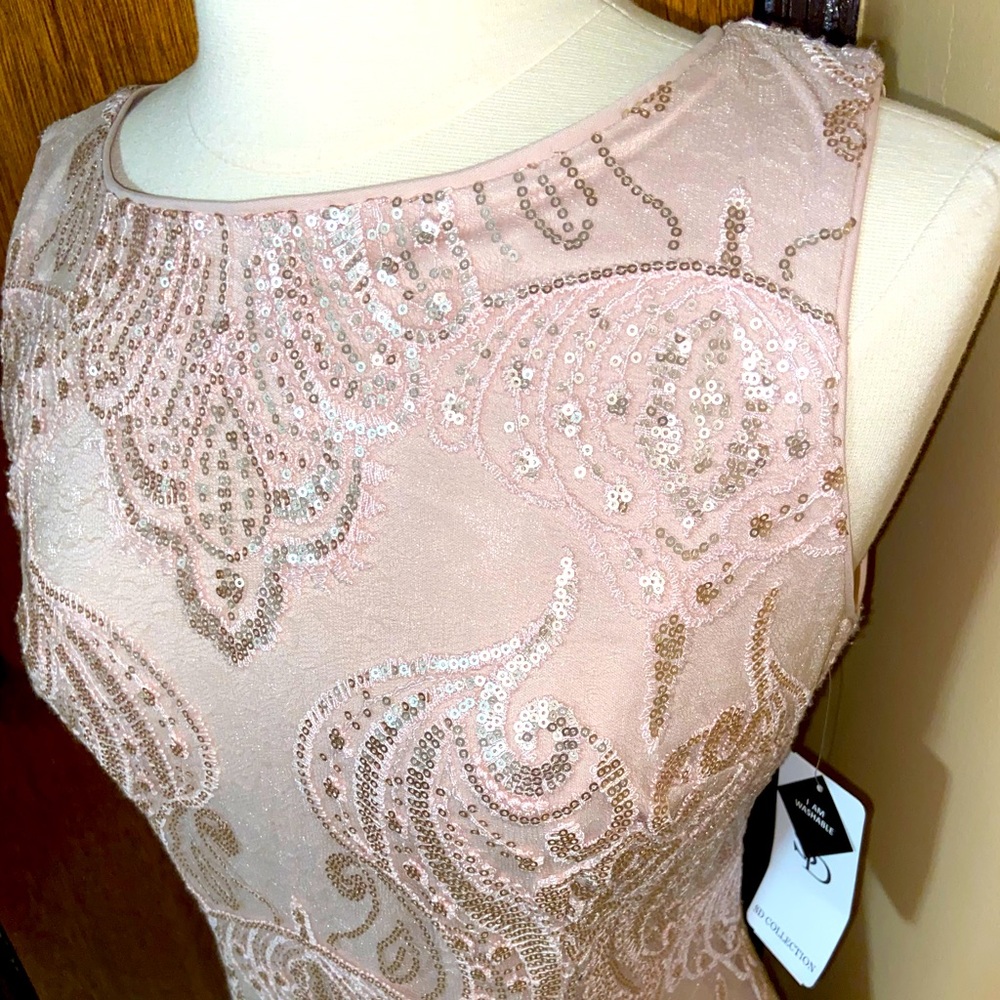Classy Blush Sequin Dress - Picture 4 of 8